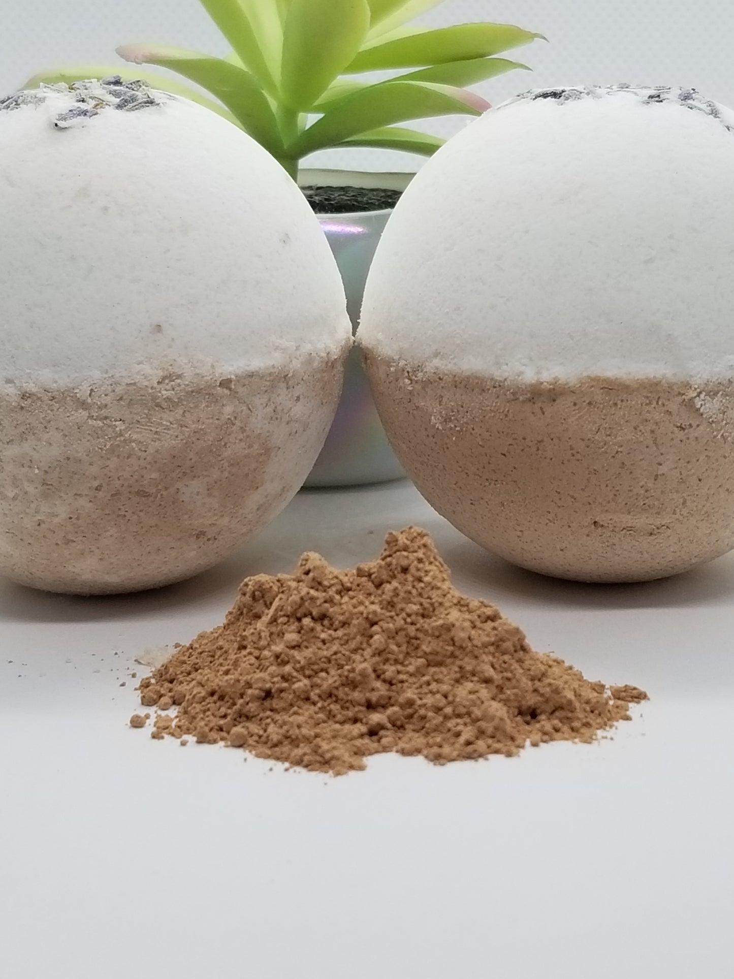 Detoxifying Bath Bomb