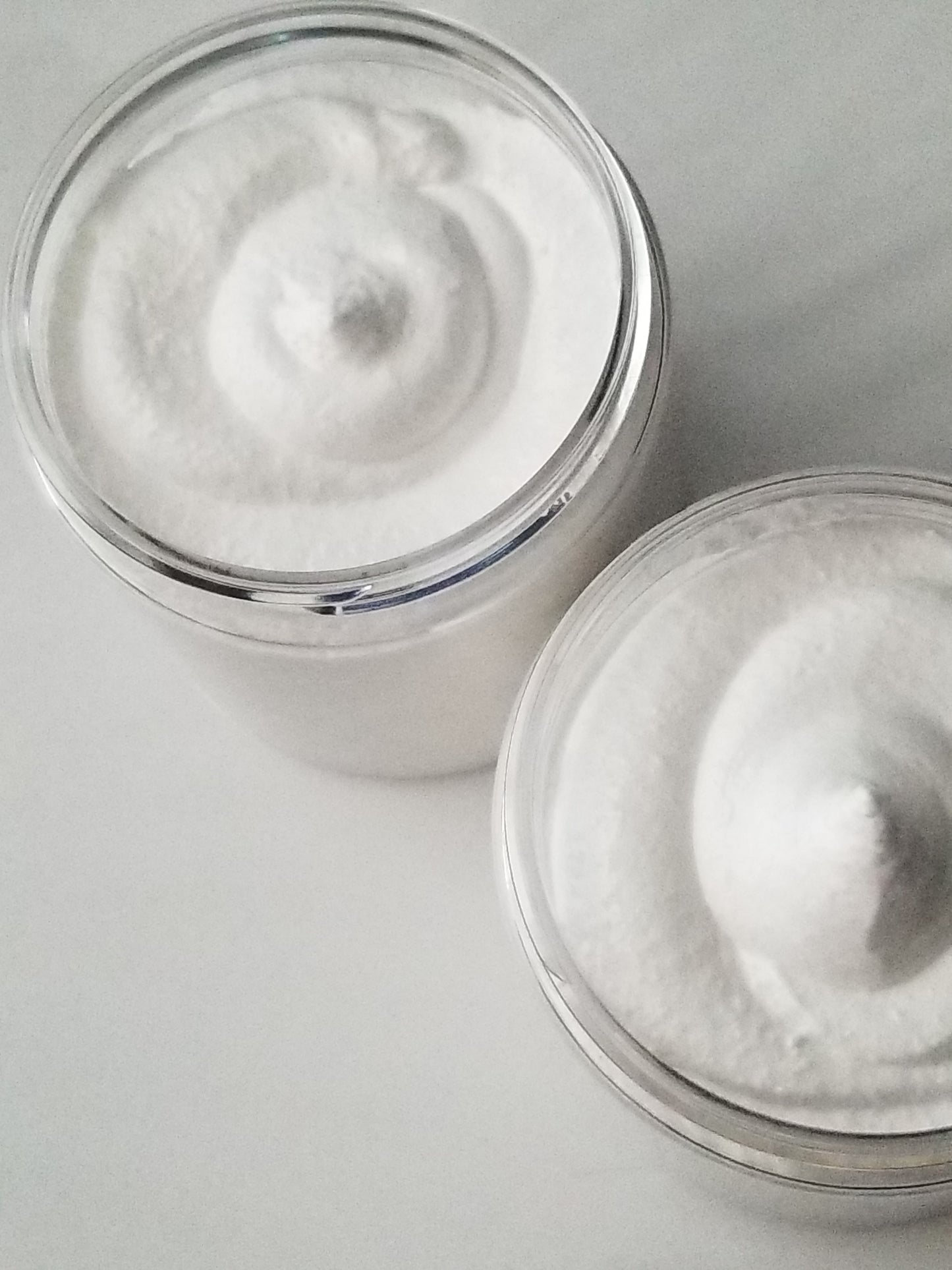 Black Raspberry Vanilla Foaming Body Scrub