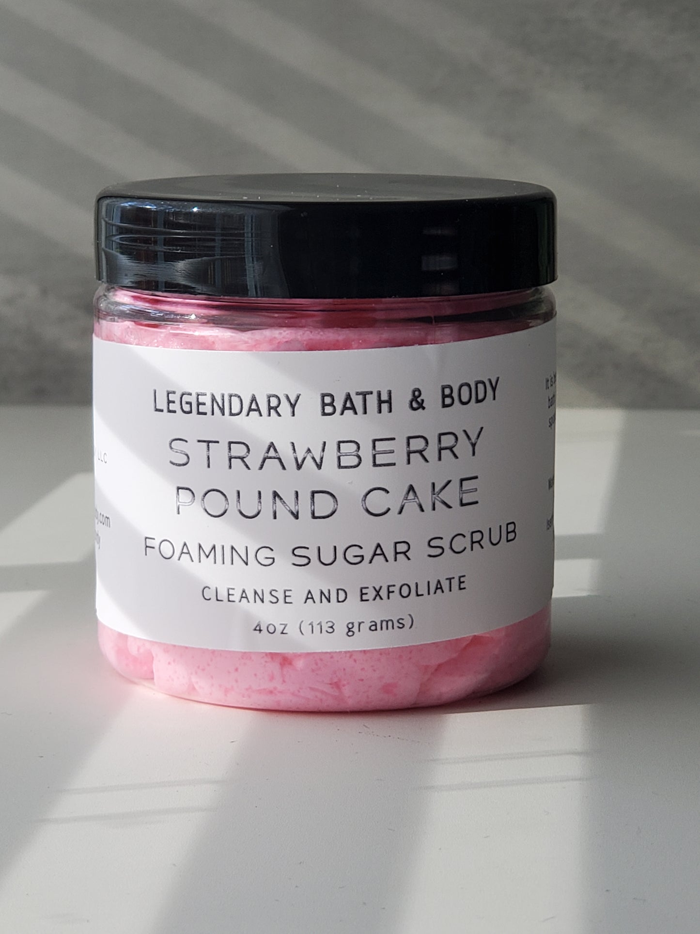 Strawberry Pound Cake Foaming Body Scrub